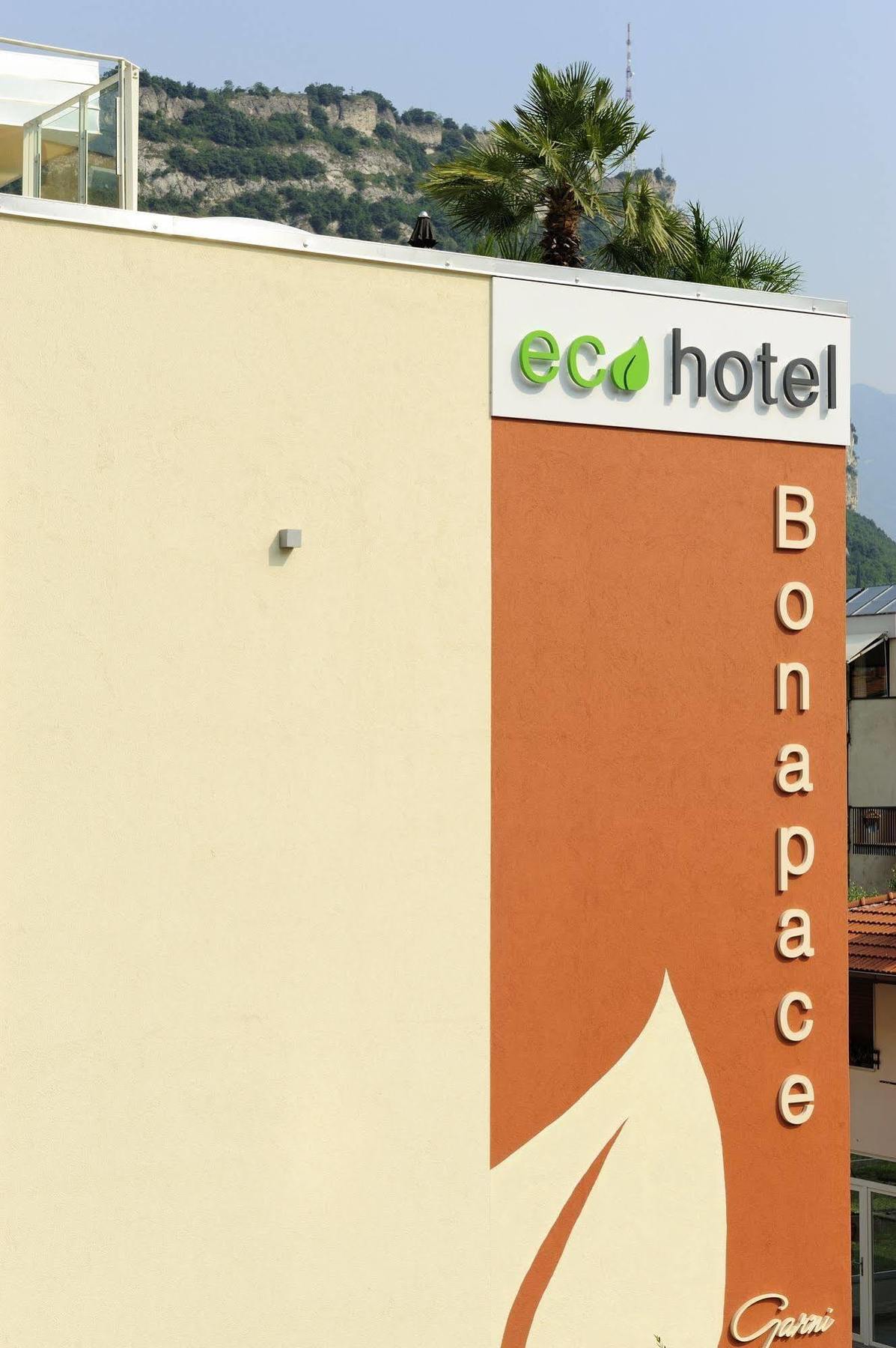 Eco Hotel Bonapace Torbole Sul Garda Luaran gambar