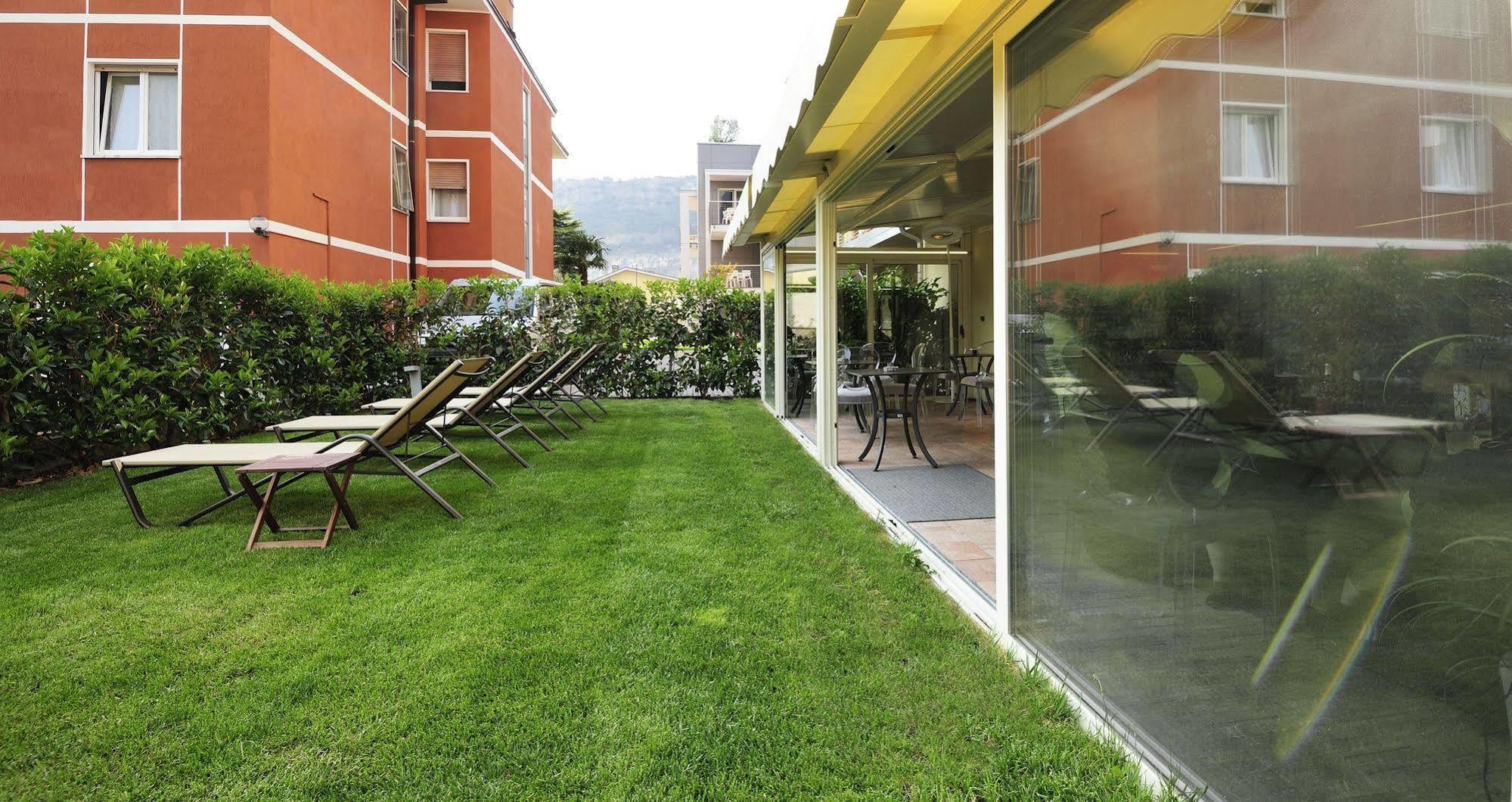 Eco Hotel Bonapace Torbole Sul Garda Luaran gambar